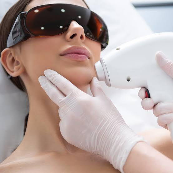 How does Laser Hair Removal Work on the Face?